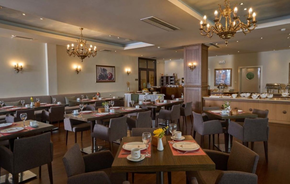 Xenia Palace-Restoran.jpg