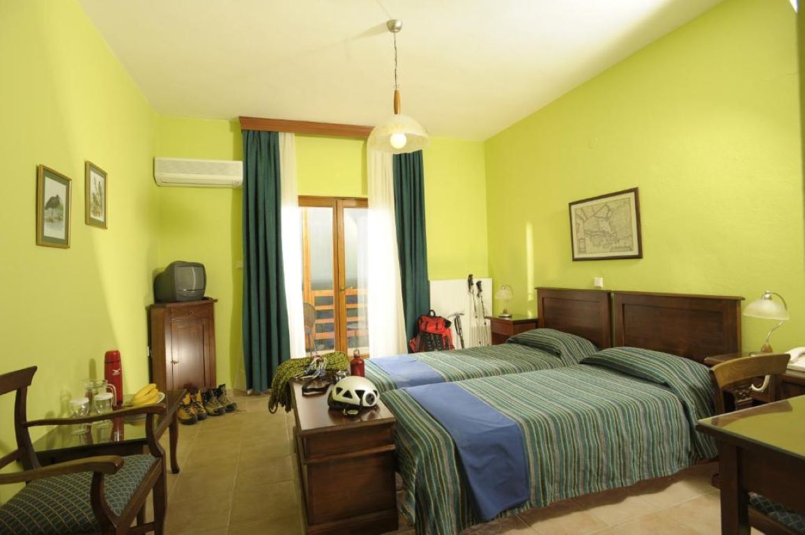 Roxani Country House Hotel-Standardna soba.jpg