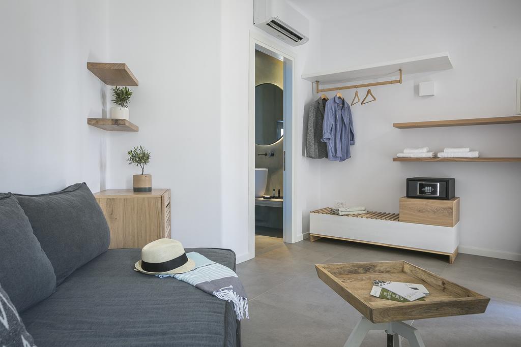 Hotel Elia single room.jpg