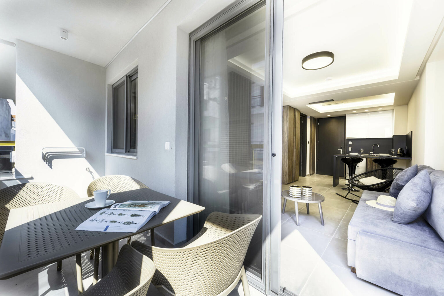 Evitel Luxury Living-Deluxe family suite open plan.jpg