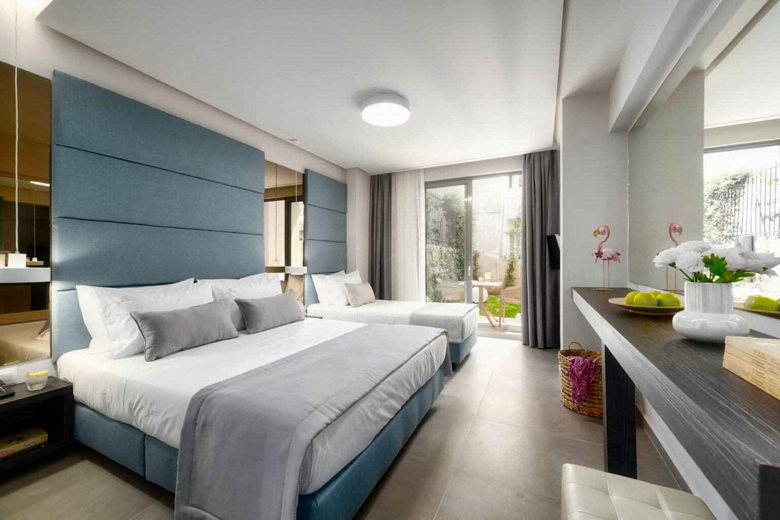 Evitel Luxury Living Hotel-Delux superior double.jpg