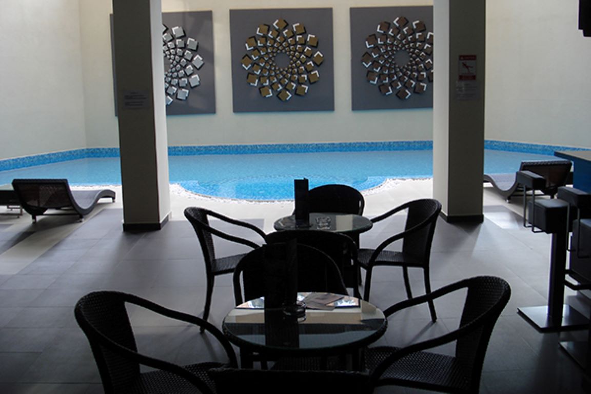 Hotel Iceberg Borovec-Zatvoreni bazen.jpg