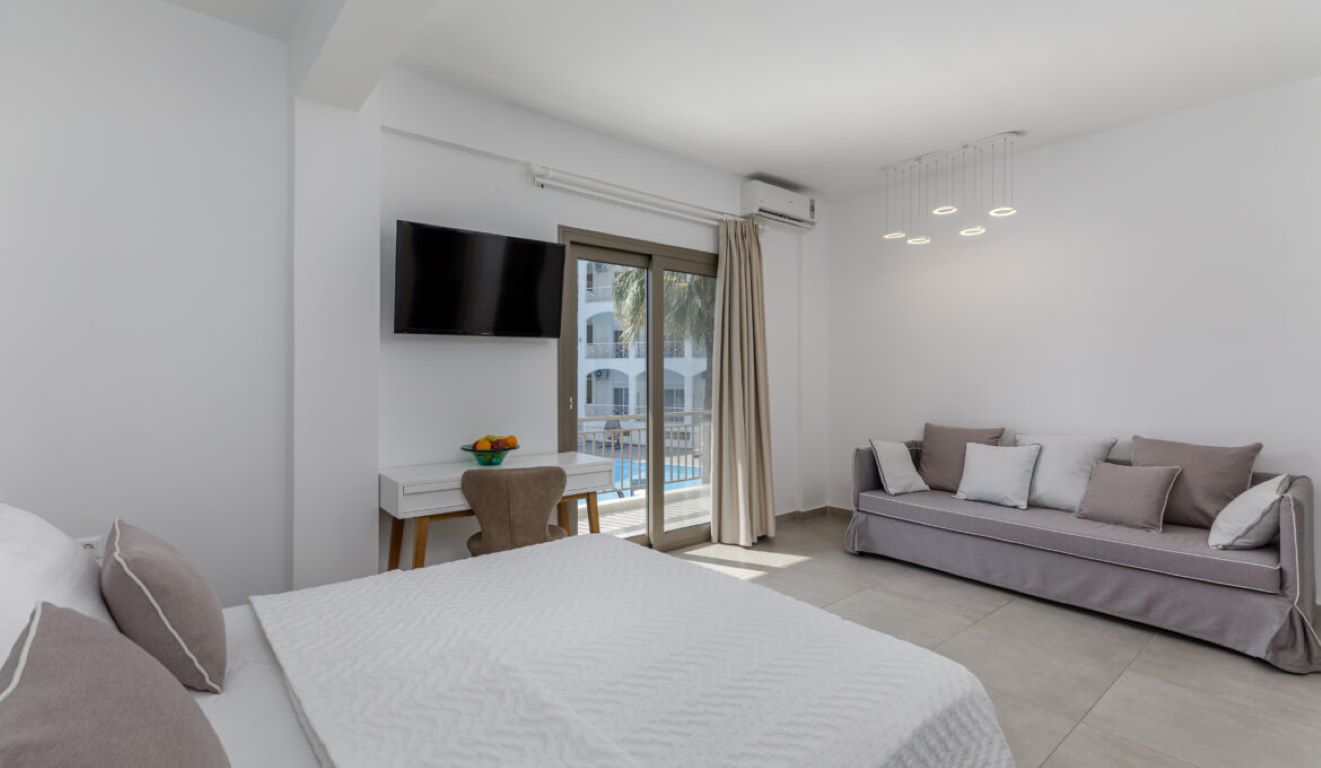 Hotel Stavros Beach-Junior suite.jpg