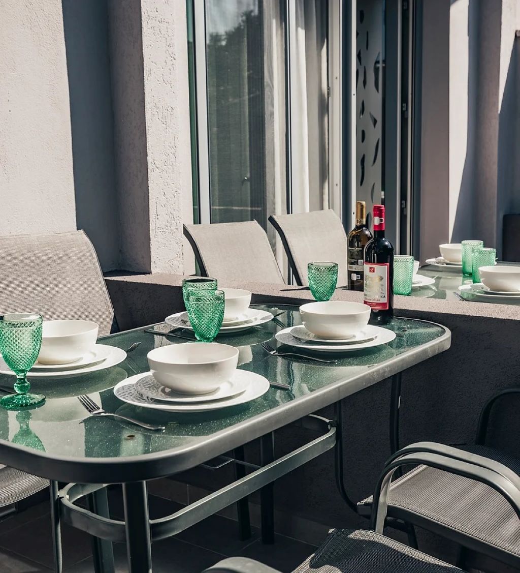 Mr & Mrs K Lofts-Garden loft terasa.jpg