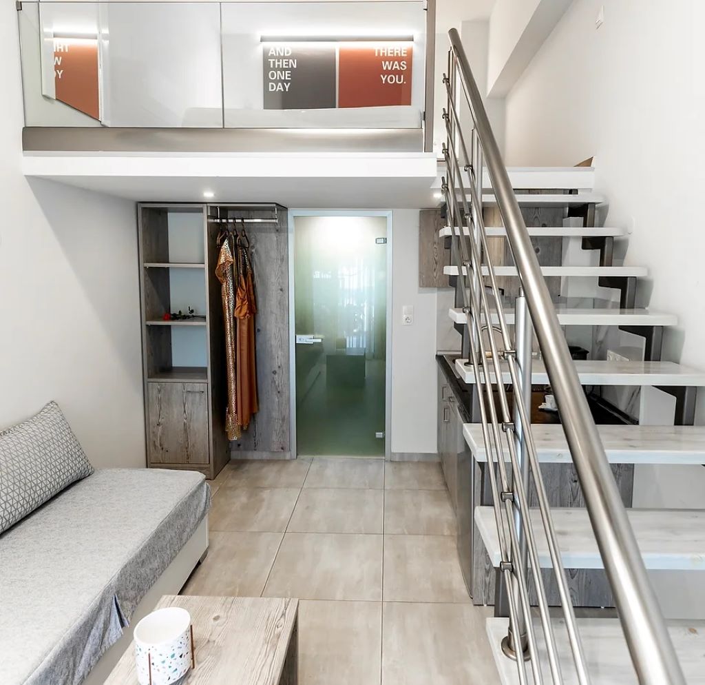 Mr & Mrs K Lofts-Street ili garden loft.jpg