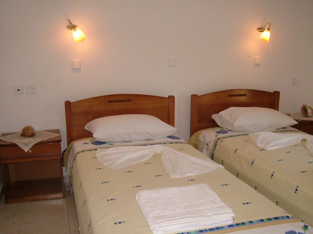 Estelle Hotel-Standardna soba.jpg