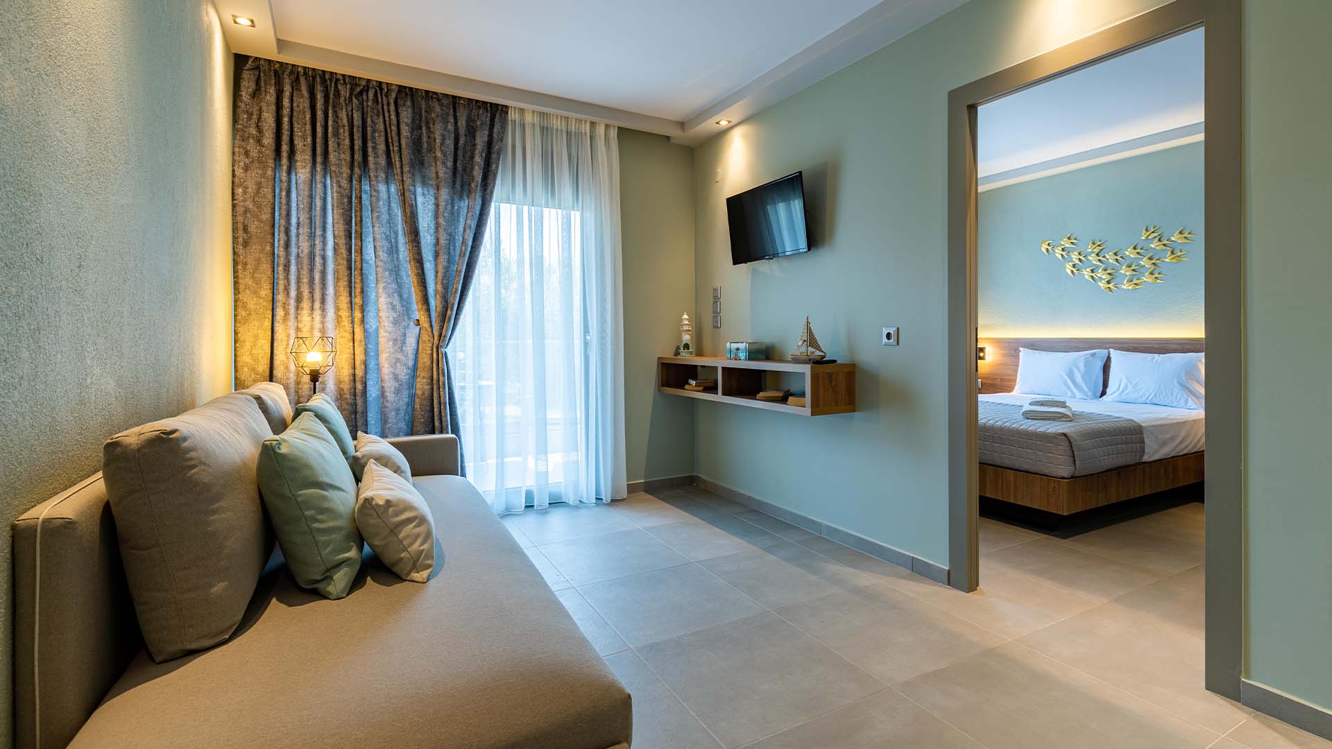 Estelle Luxury Boutique-Luxury suite.jpg