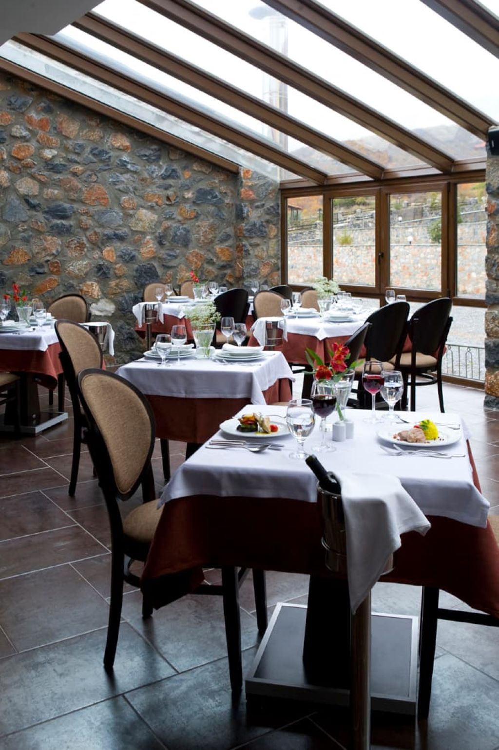 Hotel Domotel Neve Kaimaktsalan-Restoran.jpg