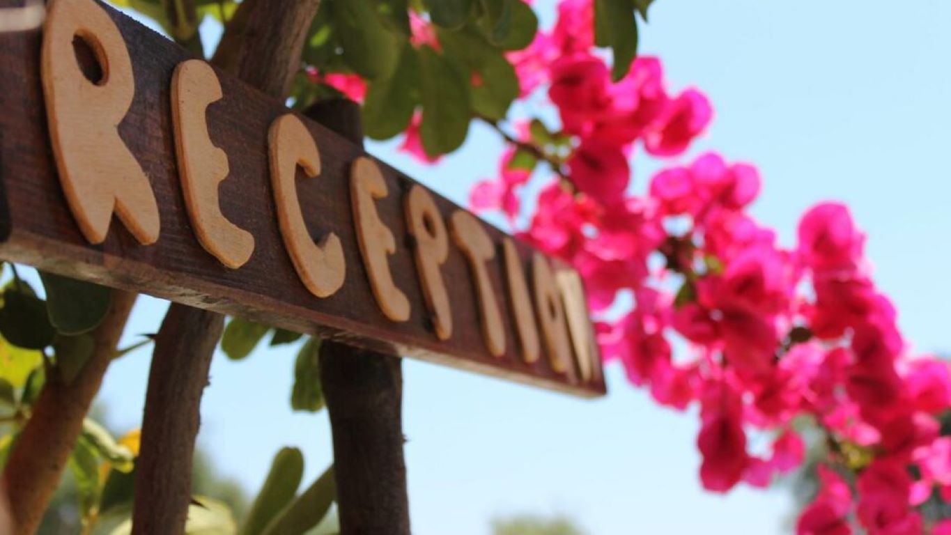 Enjoy Lichnos Bay Village-recepcija.jpg