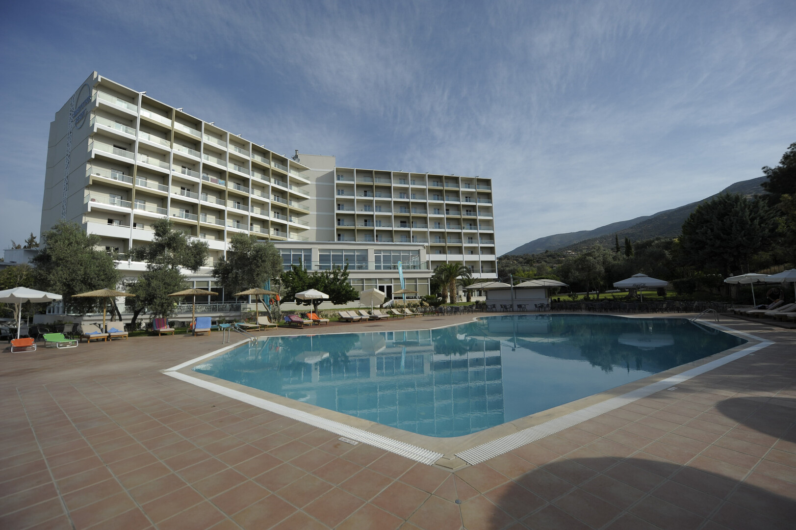Evia Riviera Resort Hotel-Bazen.jpg