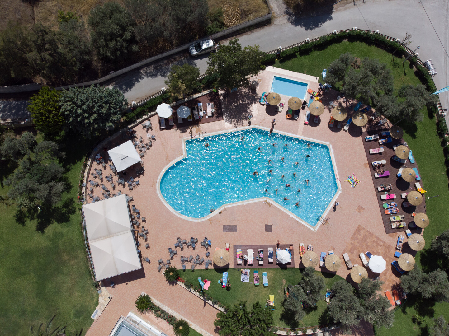 Hotel Evia Riviera Resort-Bazen.jpg