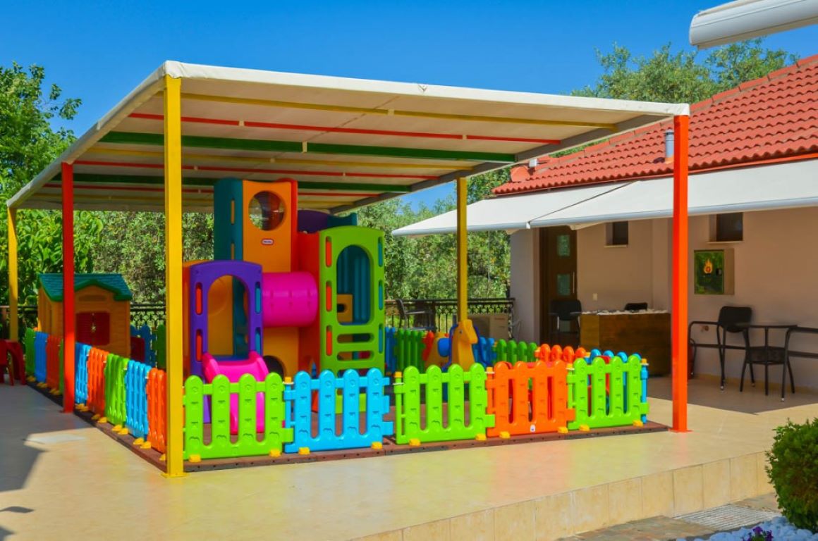 Anassa Studios-Decije igraliste.jpg