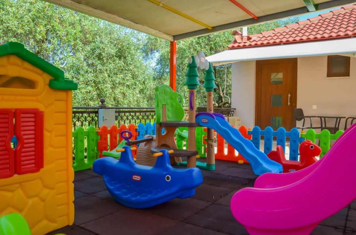 Hotel Anassa Studios-Decije igraliste.jpg