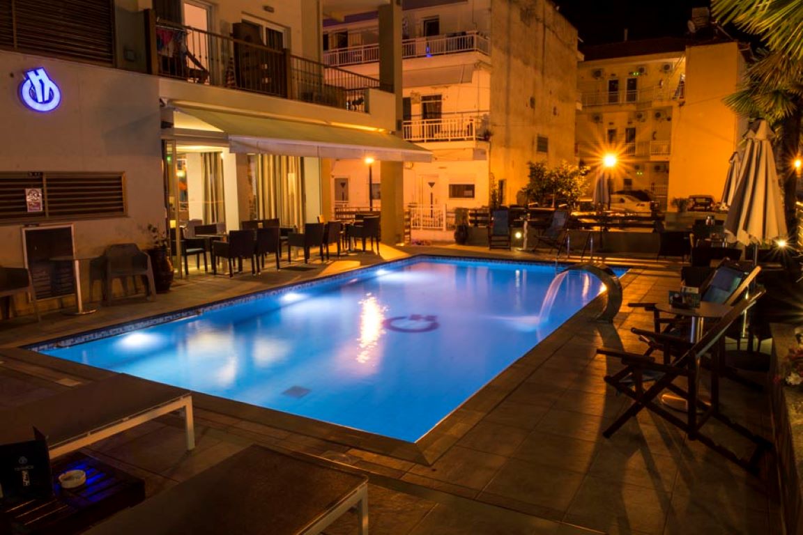 Hotel Olympos-Bazen.jpg