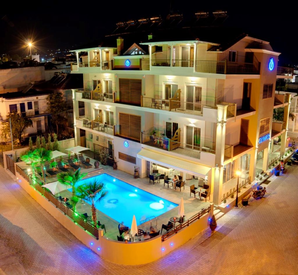 Hotel Olympos-Hotel spolja.jpg