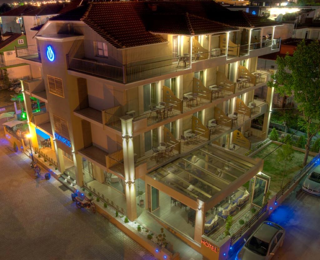 Olympos Hotel-Nocni izgled.jpg