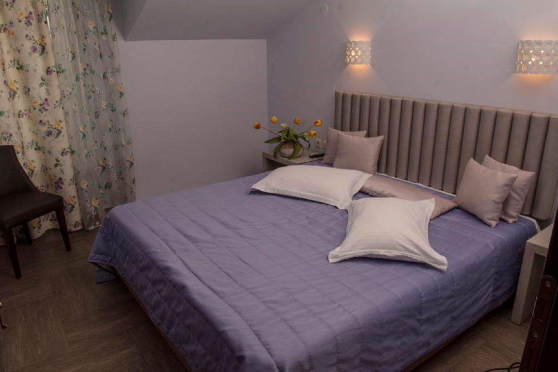 Olympos-Suite.jpg