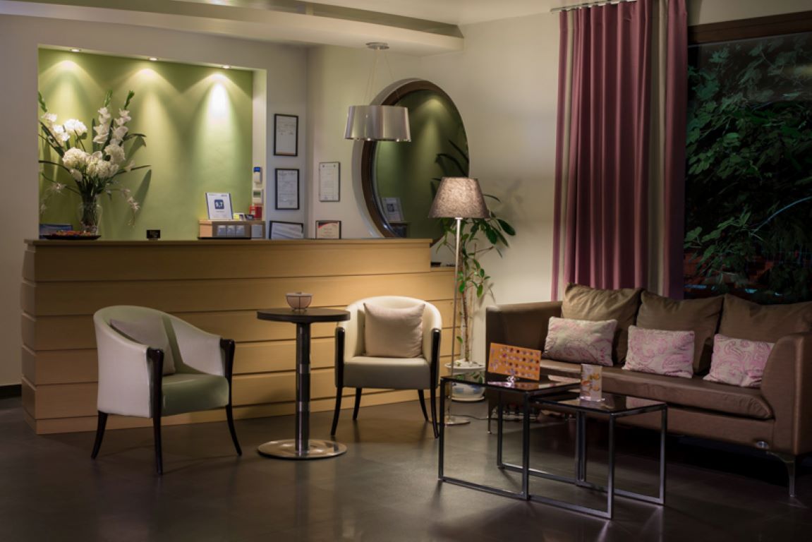 Hotel Ifigenia-Recepcija.jpg