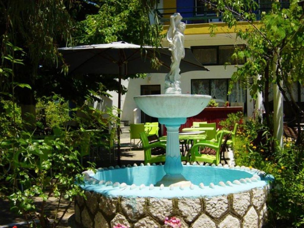 Blue Bay Beach Hotel-Basta.jpg
