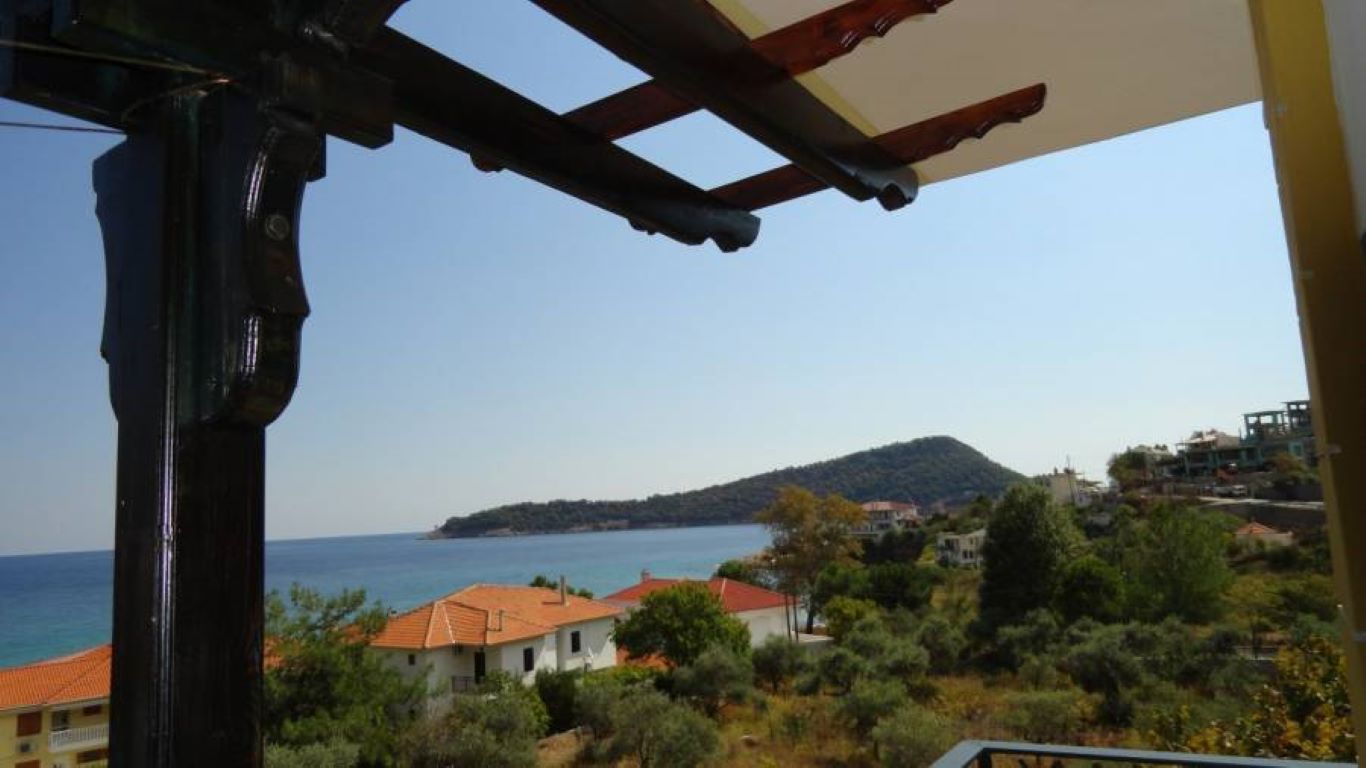Blue Bay Beach-Standardna soba pogled more.jpg
