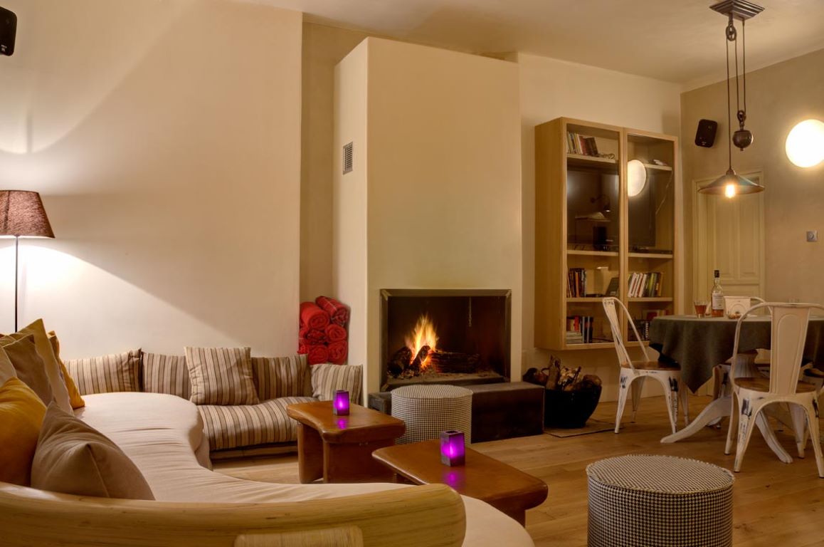 Agapitos Villas-Lobby.jpg