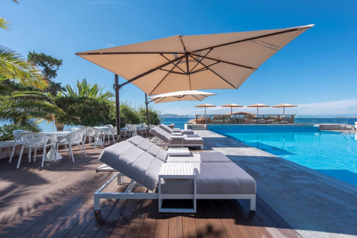 LaLiBay Resort & Spa Hotel-Bazen.jpg