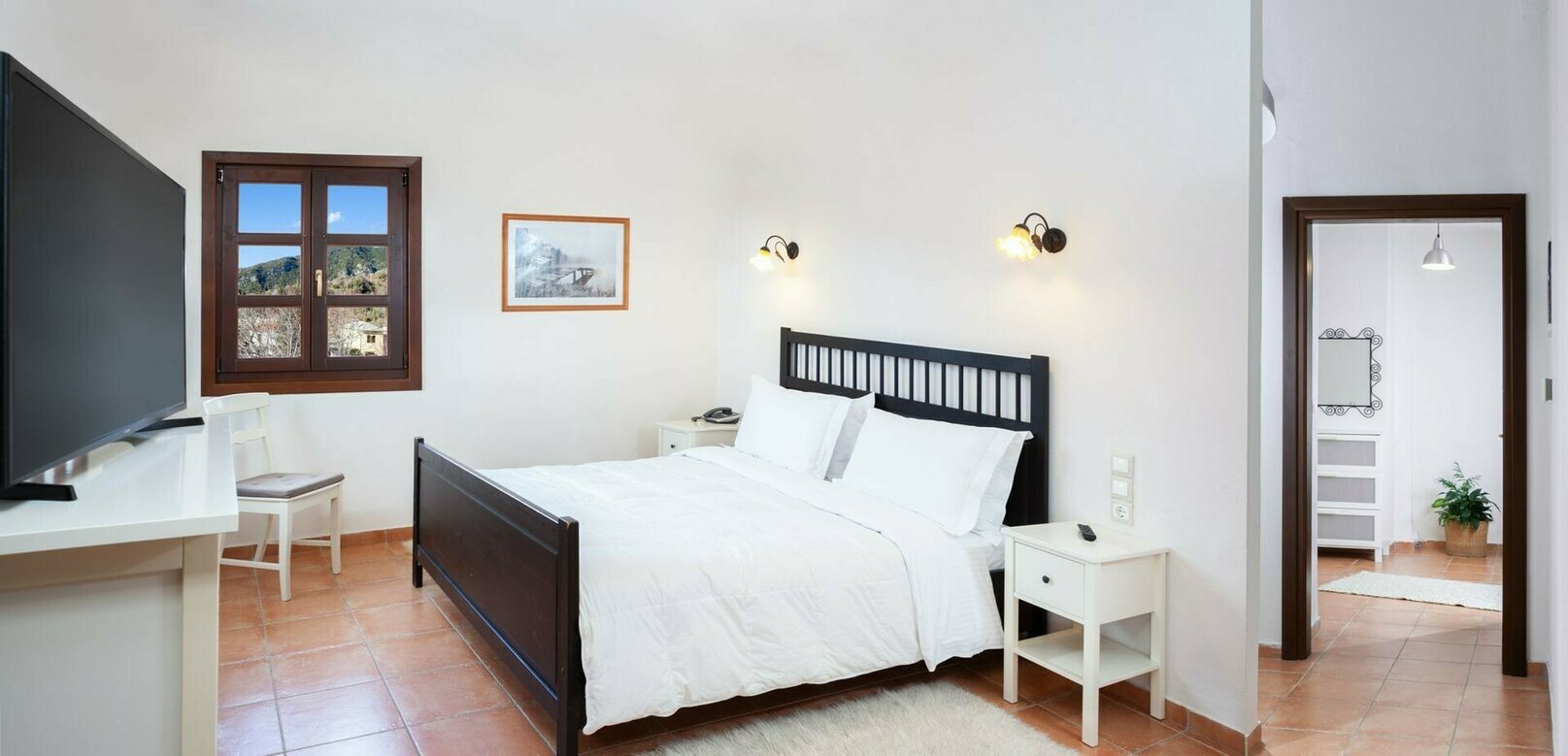 Erofili Hotel & Suites-Porodicni dvosobni apartman.jpeg