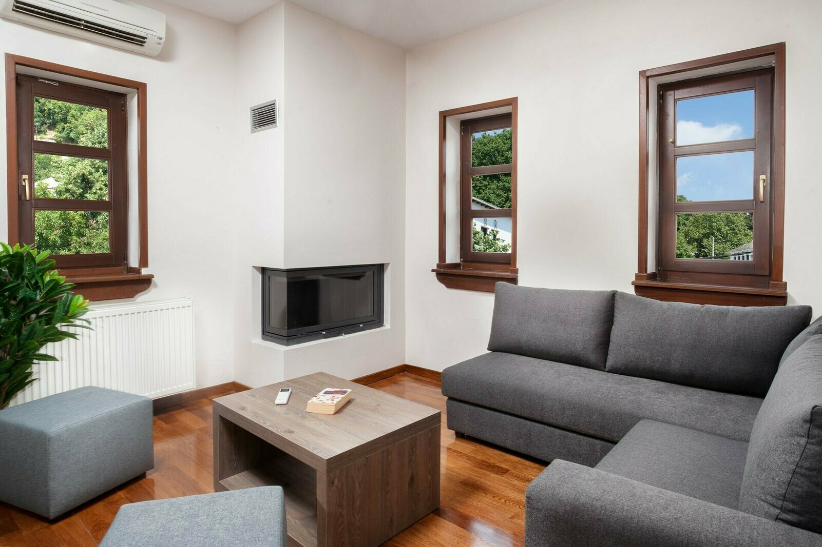 Hotel Erofili Suites-Grand luksuzni suite panoramski pogled.jpeg