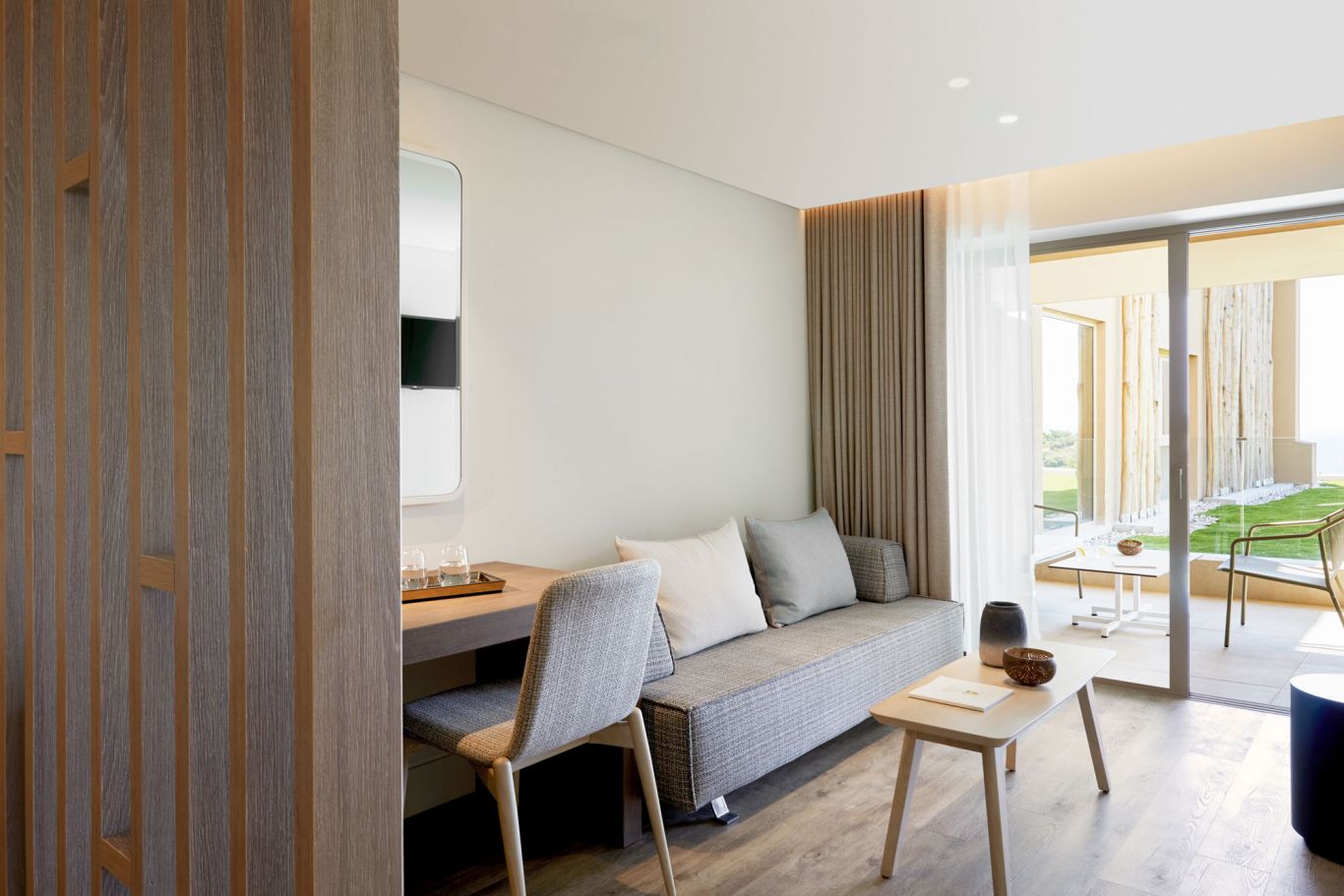 Vinnci EverEden Hotel-Family suite.jpg