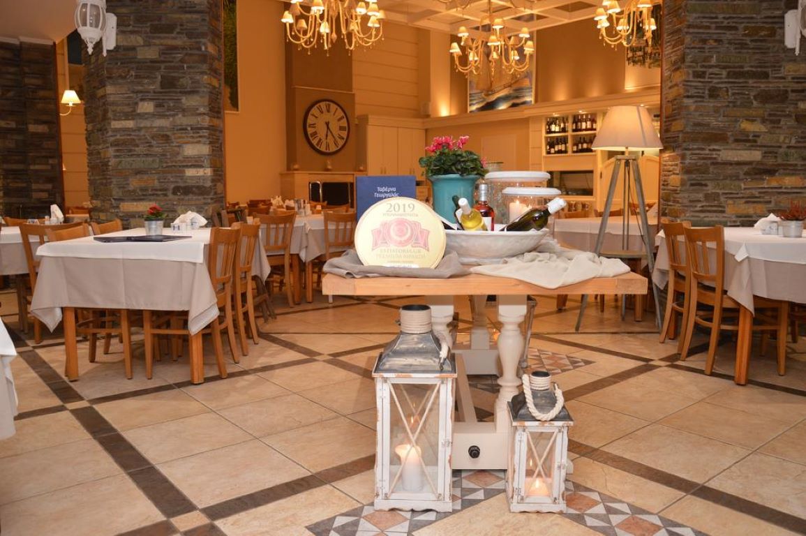 Hotel Georgalas Sun Beach Villa-Restoran.jpg