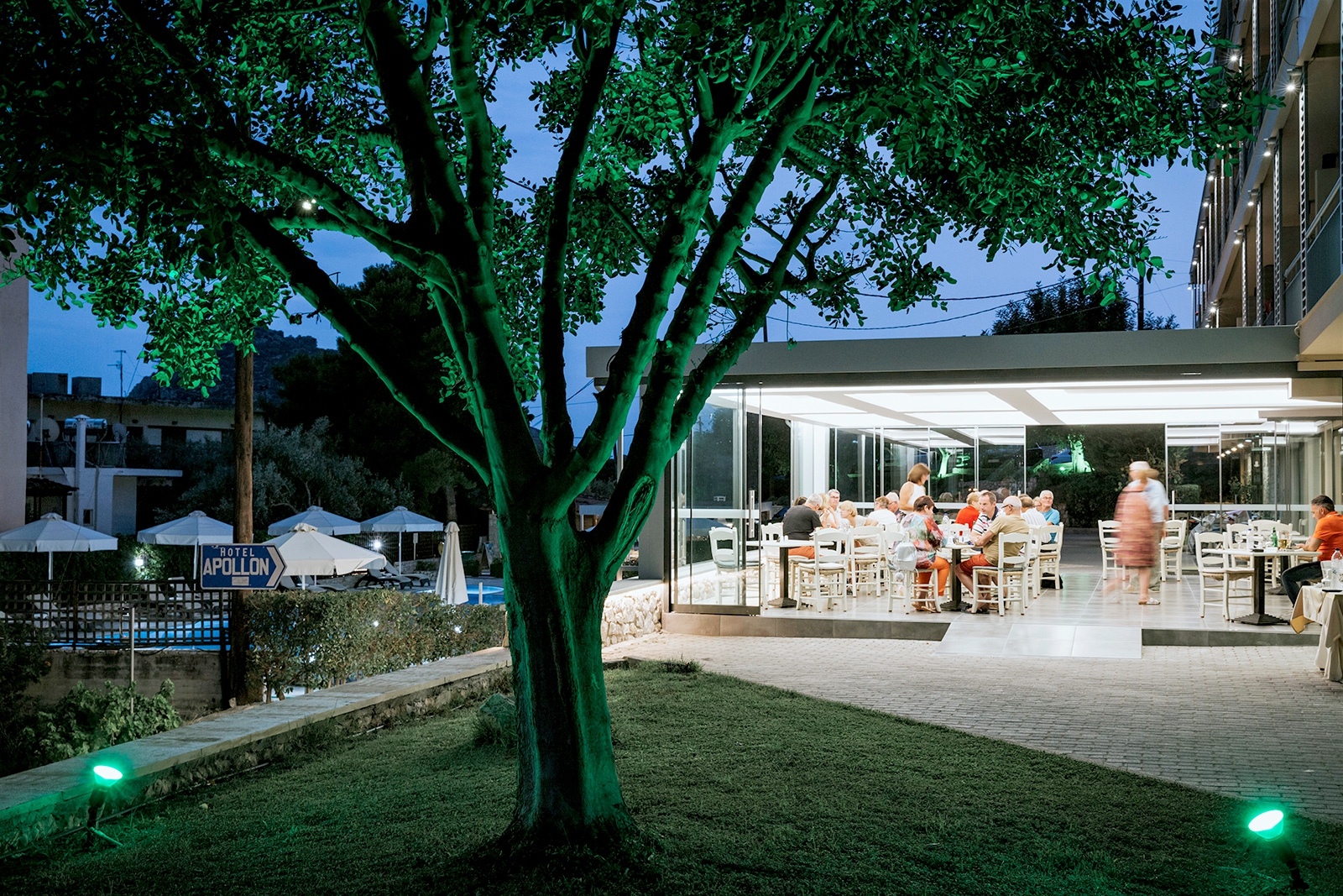 Apollon Hotel-bar.jpg