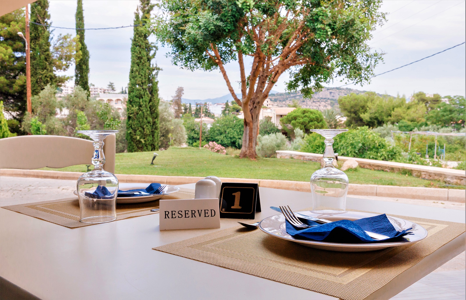 Hotel Apollon-Restoran.jpg