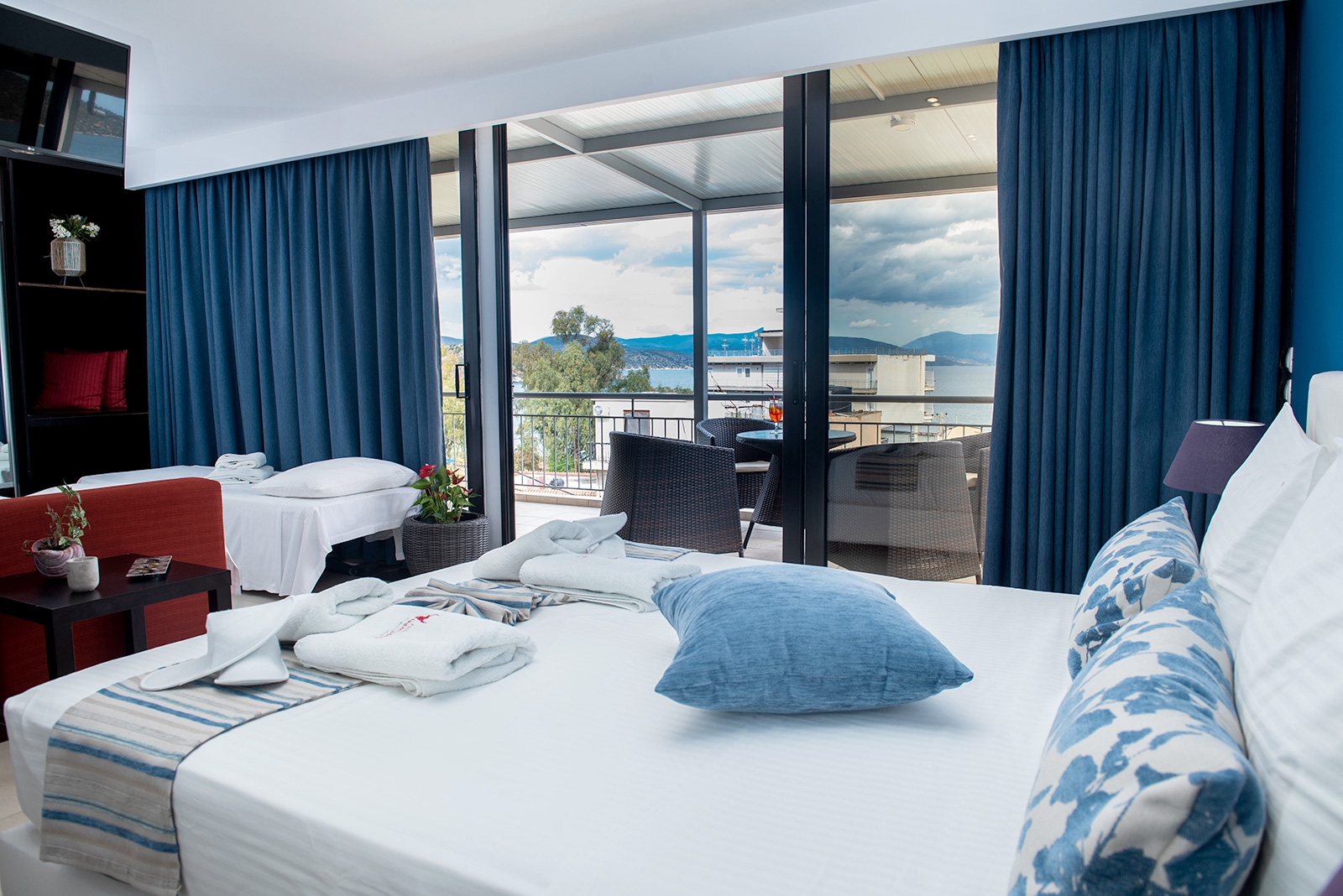 Hotel Apollon-Suite.jpg