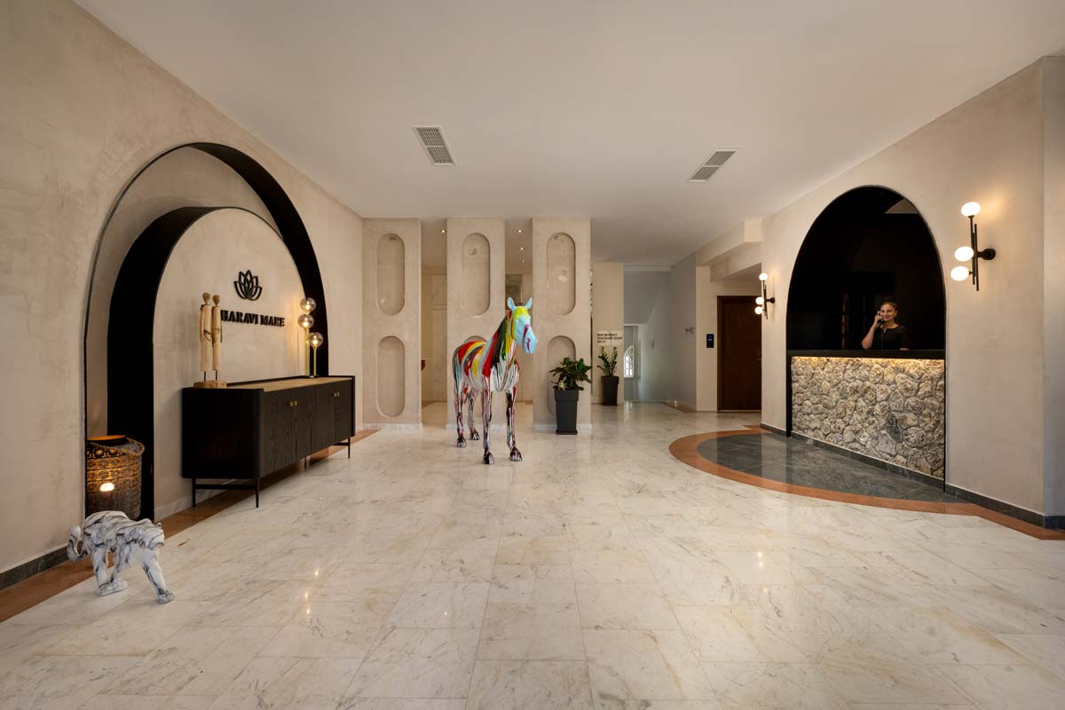 Hotel Acharavi Mare-Recepcija.jpg