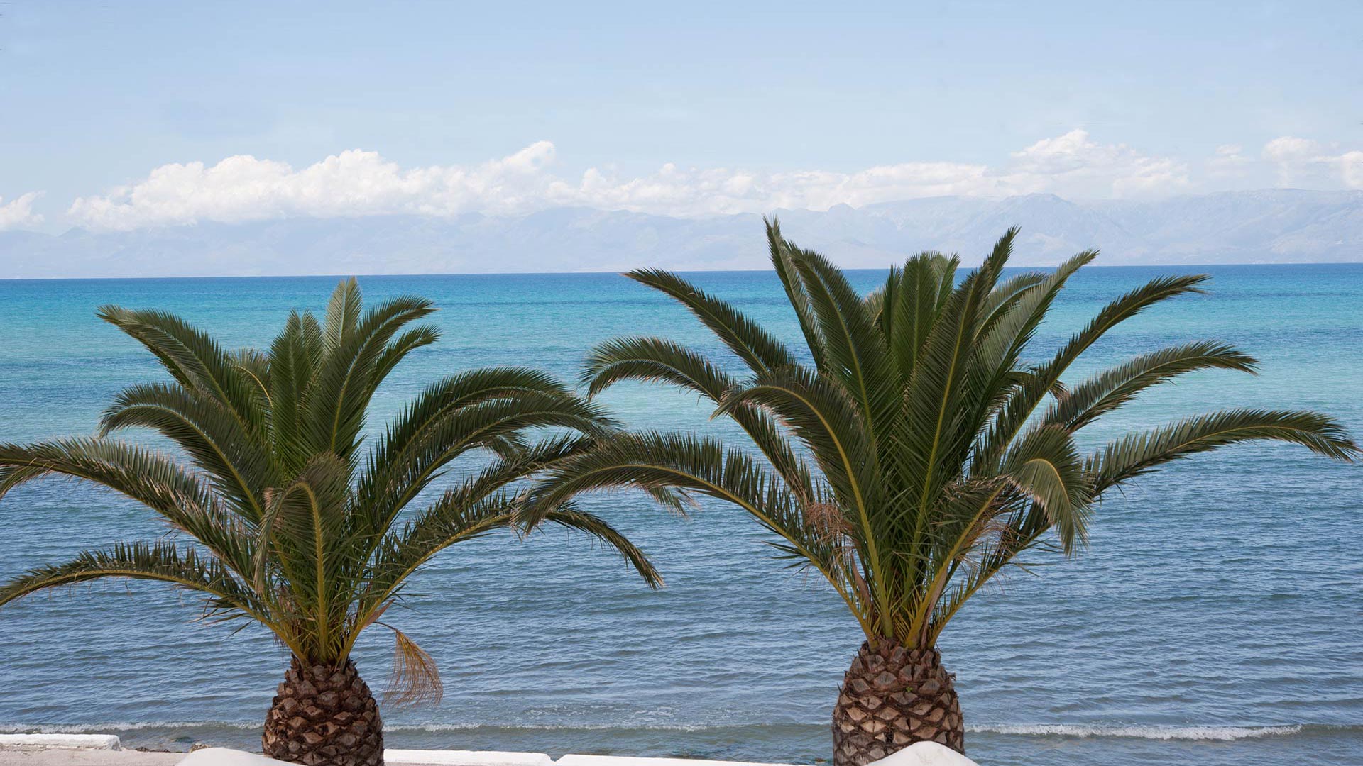 Coral Corfu-Plaza.jpg
