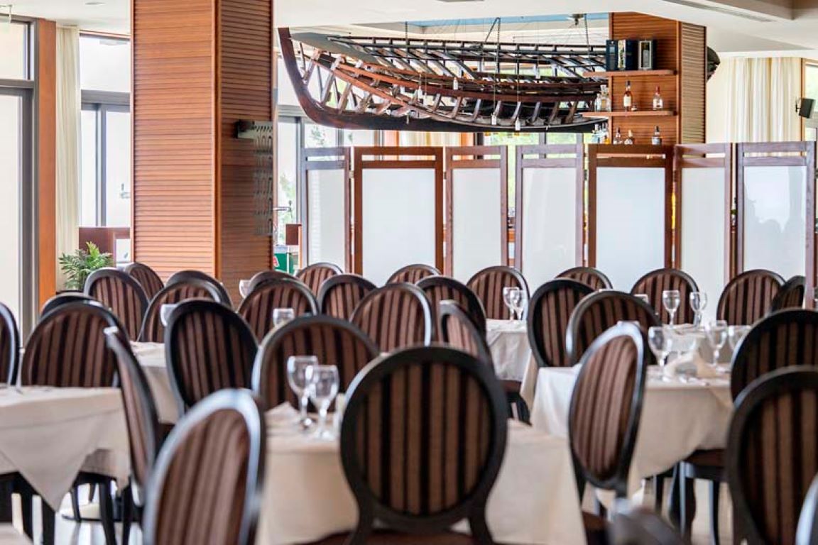 Hotel Kymi Palace-Restoran.jpg
