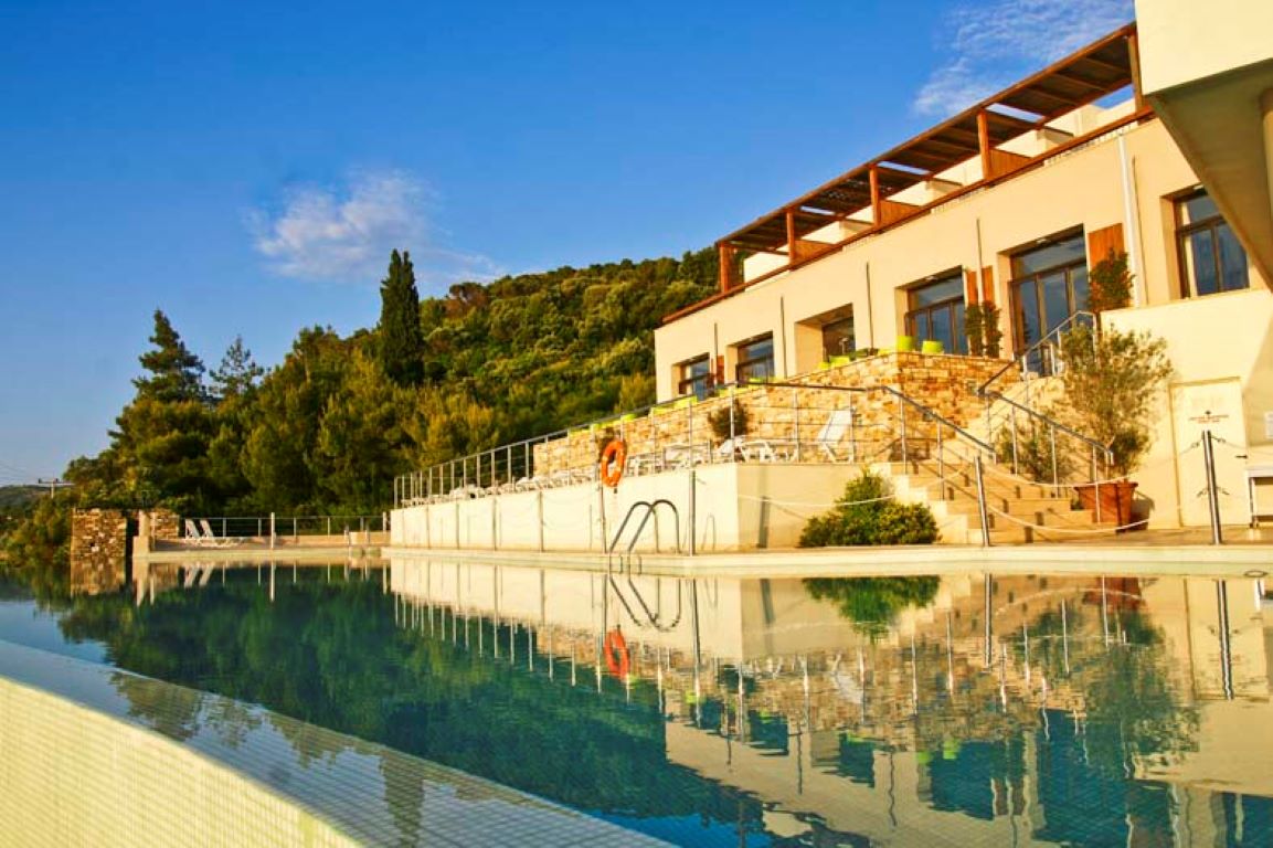 Kymi Palace Hotel-Bazen.jpg