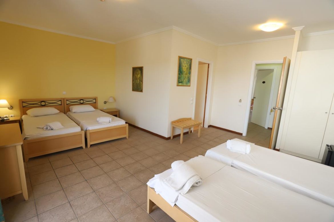 Dassia Holiday Club-Porodicna soba odvojene sobe.jpg
