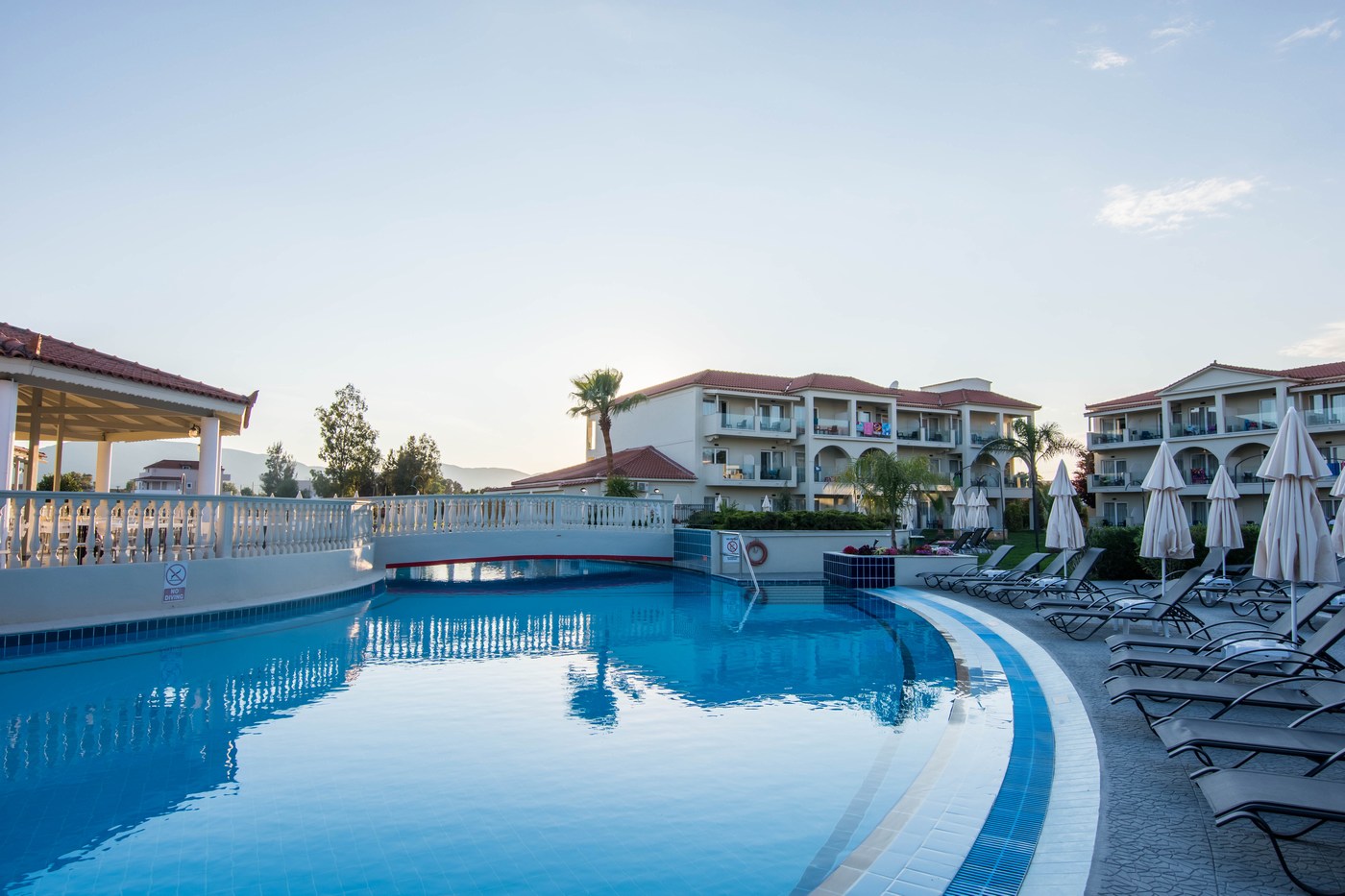 Exotica Hotel & Spa-Bazen.jpg