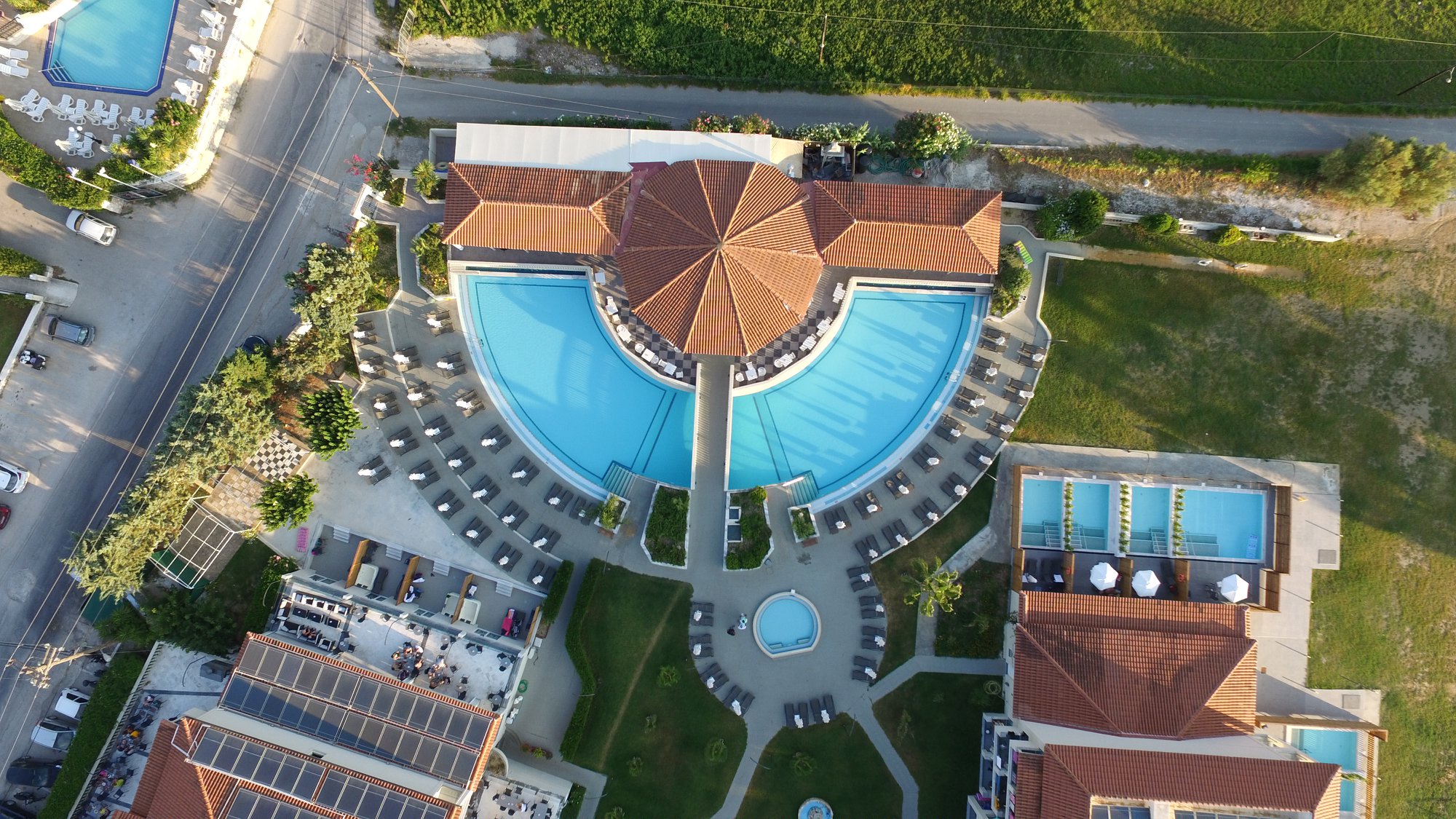 Exotica Hotel & Spa-Hotelski kompleks.jpg