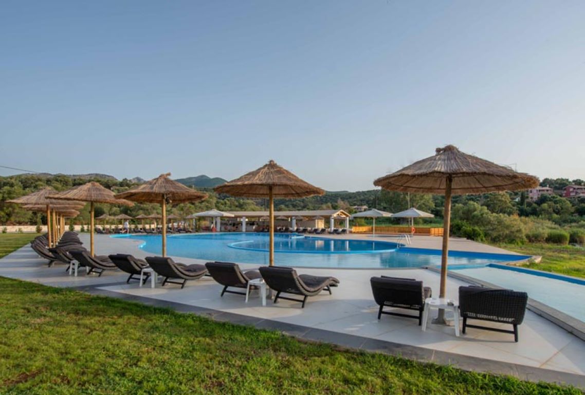 Ninos Laguna Holiday Resort Hotel-Deciji bazen.jpg