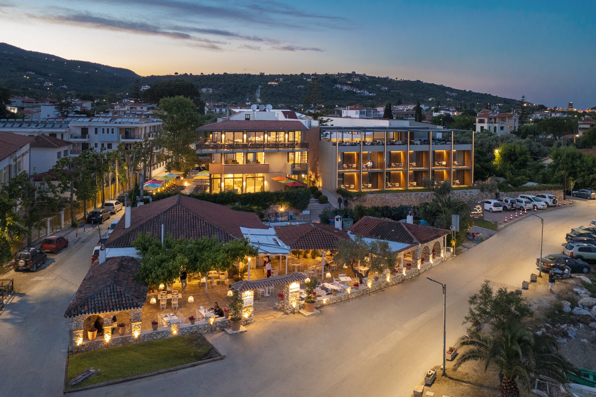 Hotel Alkyon-Hotel spolja.jpg