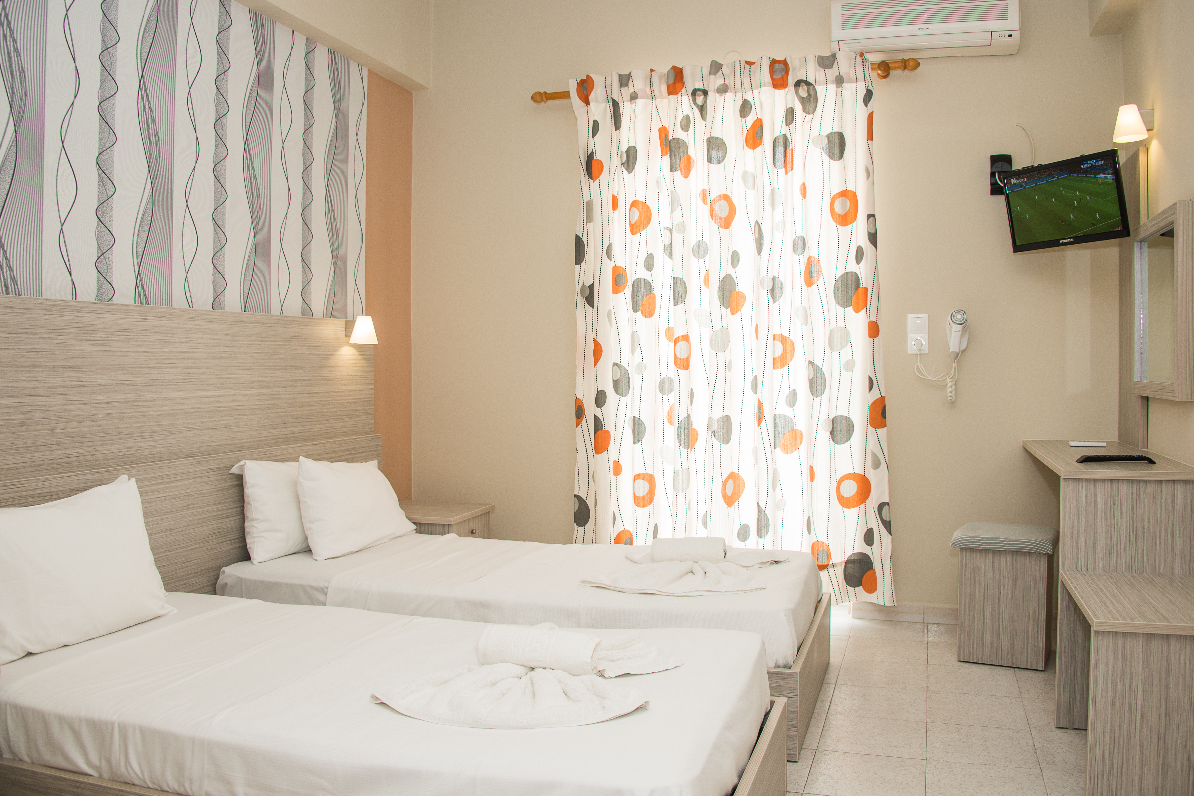 Kleila Beach Hotel-Anex soba.jpg