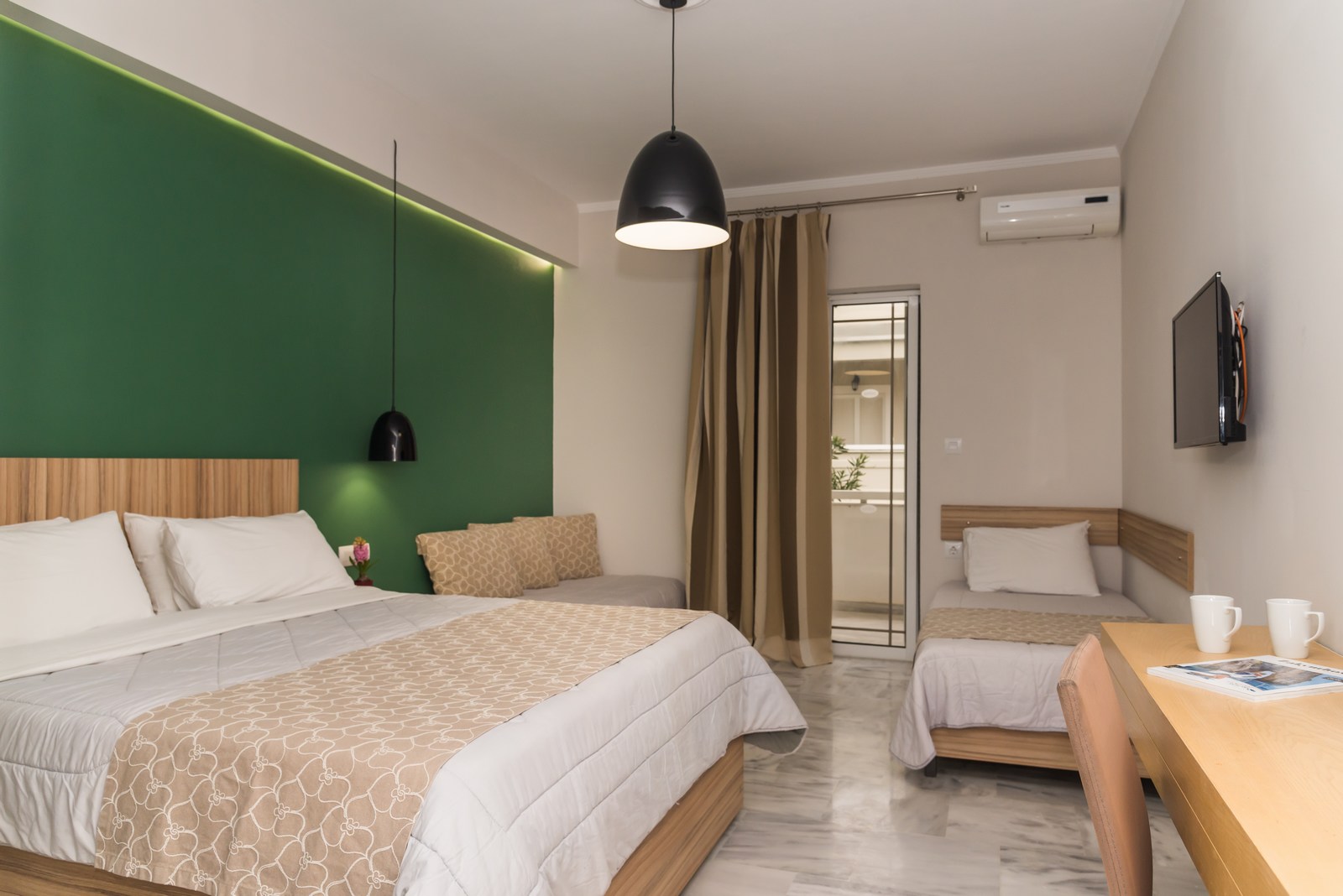 Kleila Beach Hotel-Porodicna soba.jpg