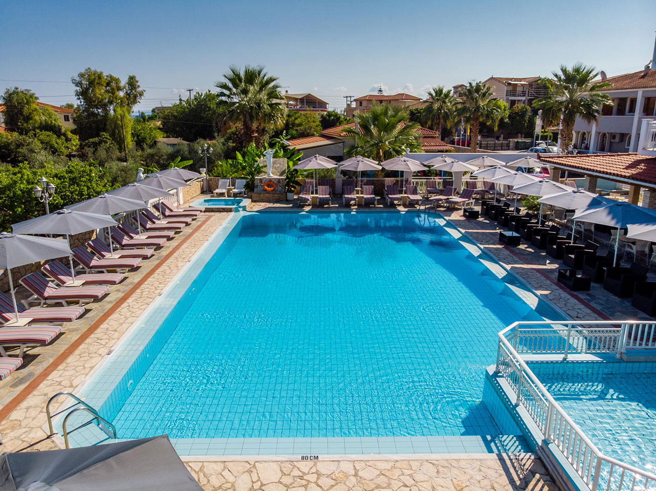 Hotel Anamar Zante-Bazen.jpg