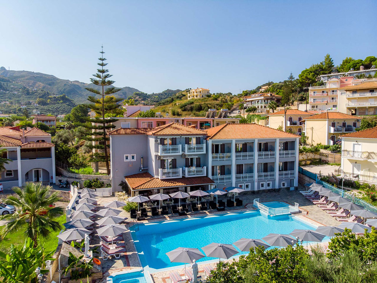 Hotel Anamar Zante-Panorama hotela.jpg