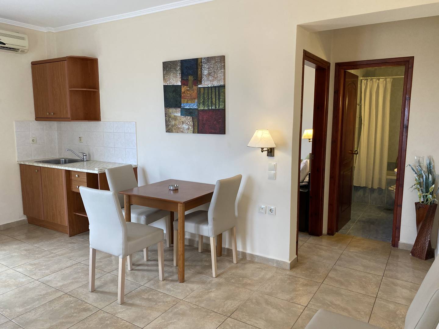 Porot Planos Beach Hotel-Jednosoban porodican suite.jpg