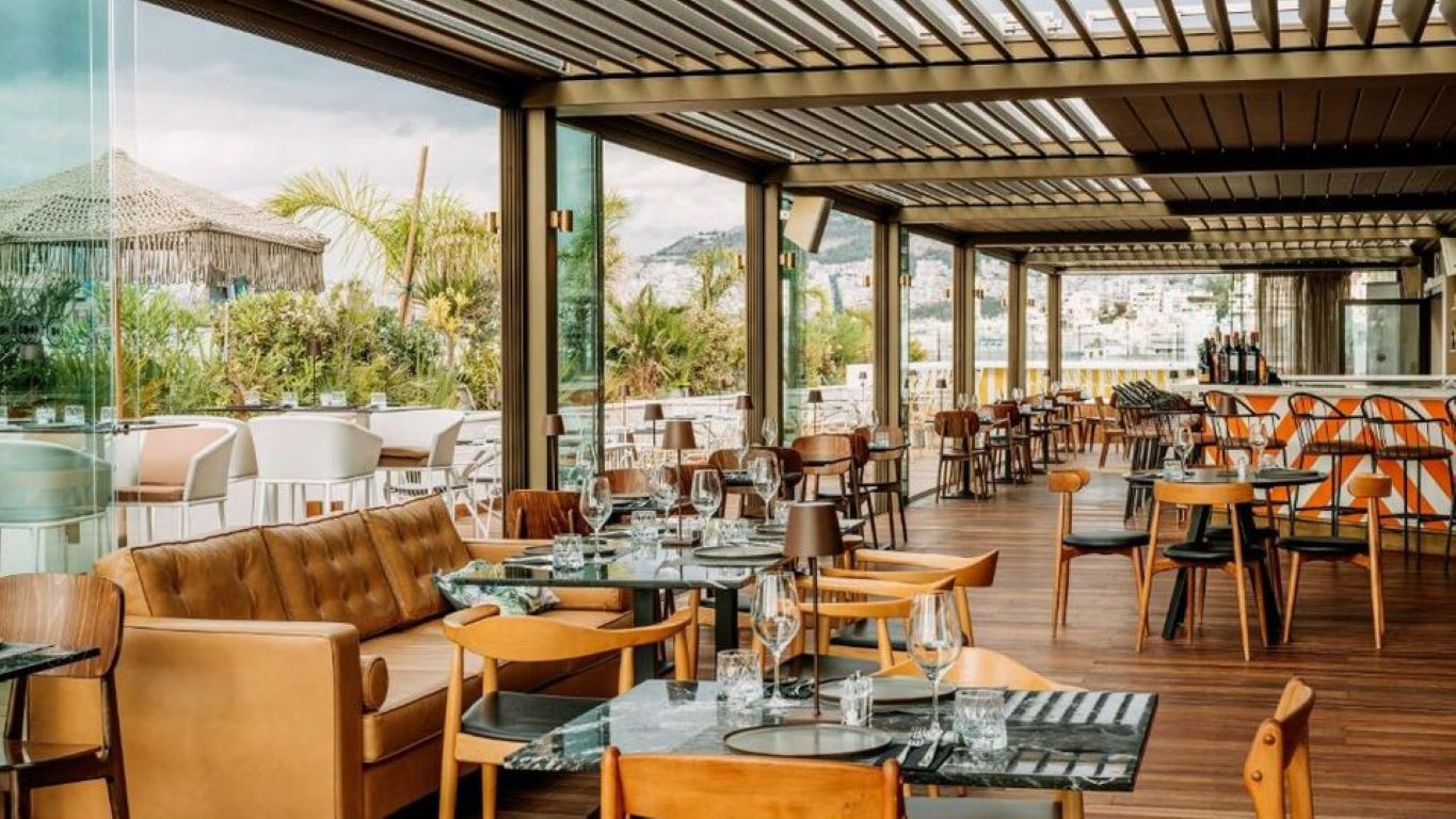 Brown Acropol Hotel-Bar.jpg
