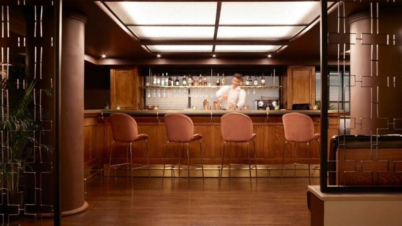 Hotel Brown Acropol-Lobby bar.jpg