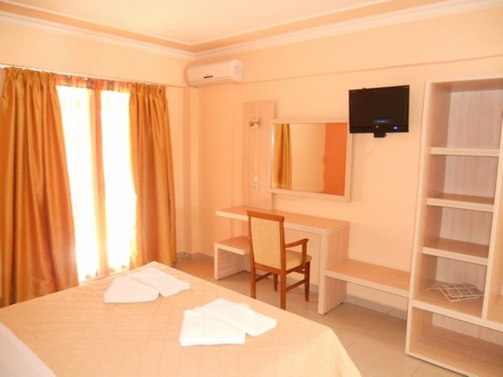 Hotel Zante Plaza-Superior soba.jpg